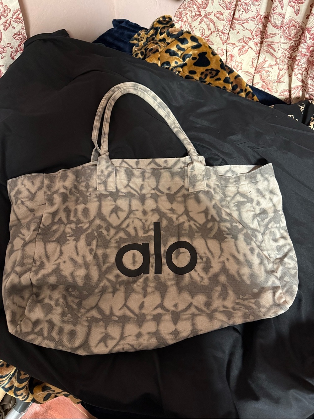 ALO Yoga Gray Tie-Dye Canvas Tote
